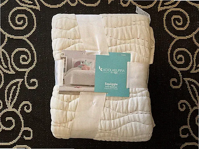2 pc Koolaburra By UGG White & Multicolor Squiggl Twin Quilt & Sham Set $140 NIP