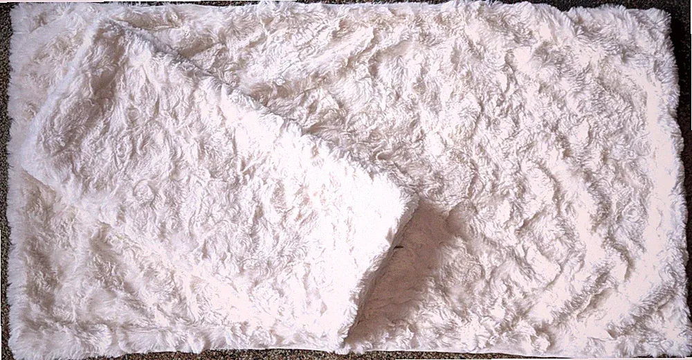 Koolaburra By Ugg King Size Faux Fur Pillow Shams Zippered Soft ~ NWT