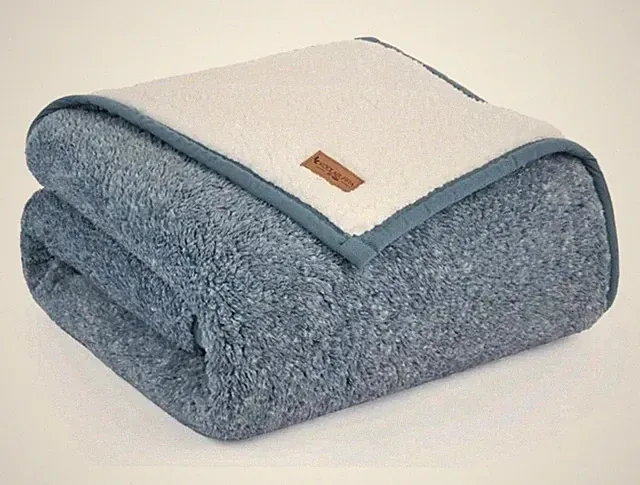 Koolaburra by Ugg Wiona Melange Sherpa Throw 50” x 70” -Stonewash - New