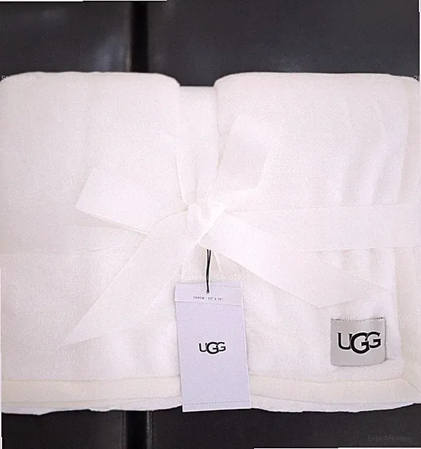 New 100% Authentic UGG Home Collection Soft Duffield Throw II Blanket Cream