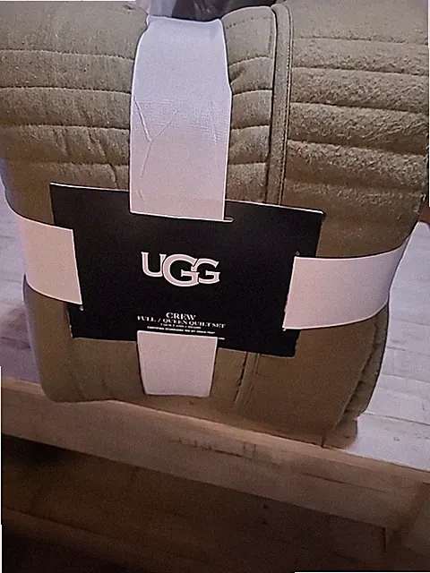 UGG Crew 3 piece Quilt Set in Olive Heather Green Full/Queen NWT